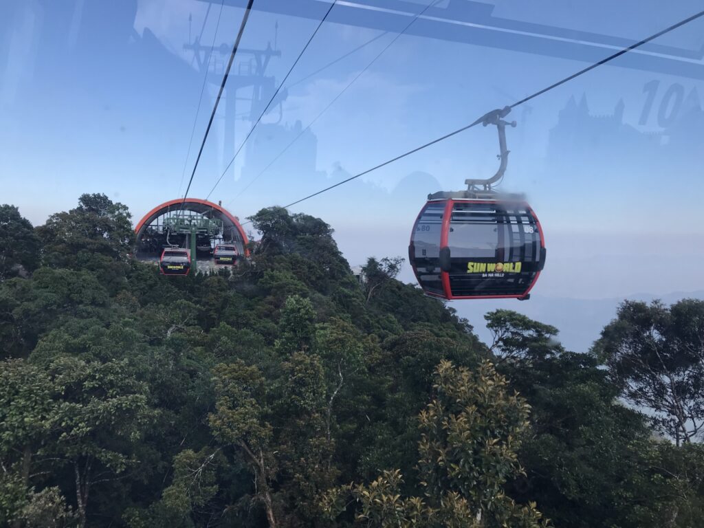 , เที่ยวเวียดนามกลาง, Holidays Playful,