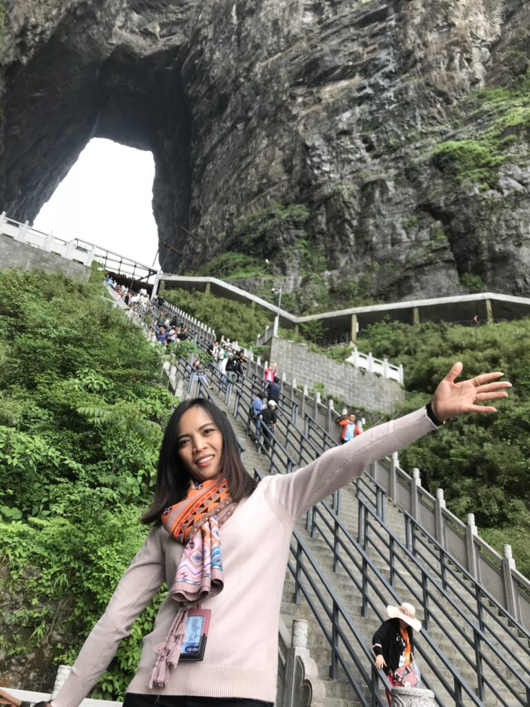 , เที่ยวจางเจียเจี้ย, Holidays Playful,