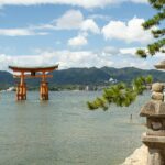 he Peak Hong Kong, Itsukushima Shrine สถานที่ 1 ใน 3 วิวที่สวย ที่สุดในญี่ปุ่น ทัวร์วันหยุด, Holidays Playful,